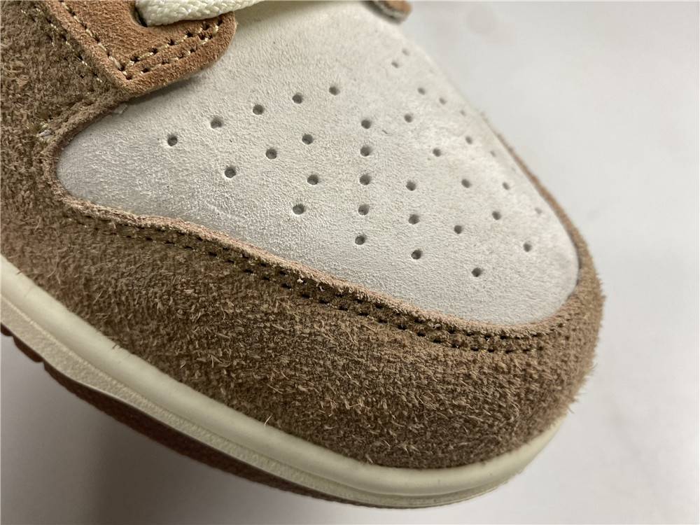 Nike Dunk Low PRM Medium Curry DD1390-100